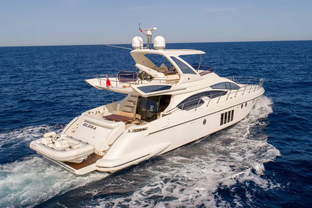 AZIMUT 64 2013