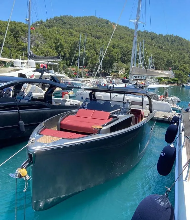 Cranchi A46 Luxury Tender