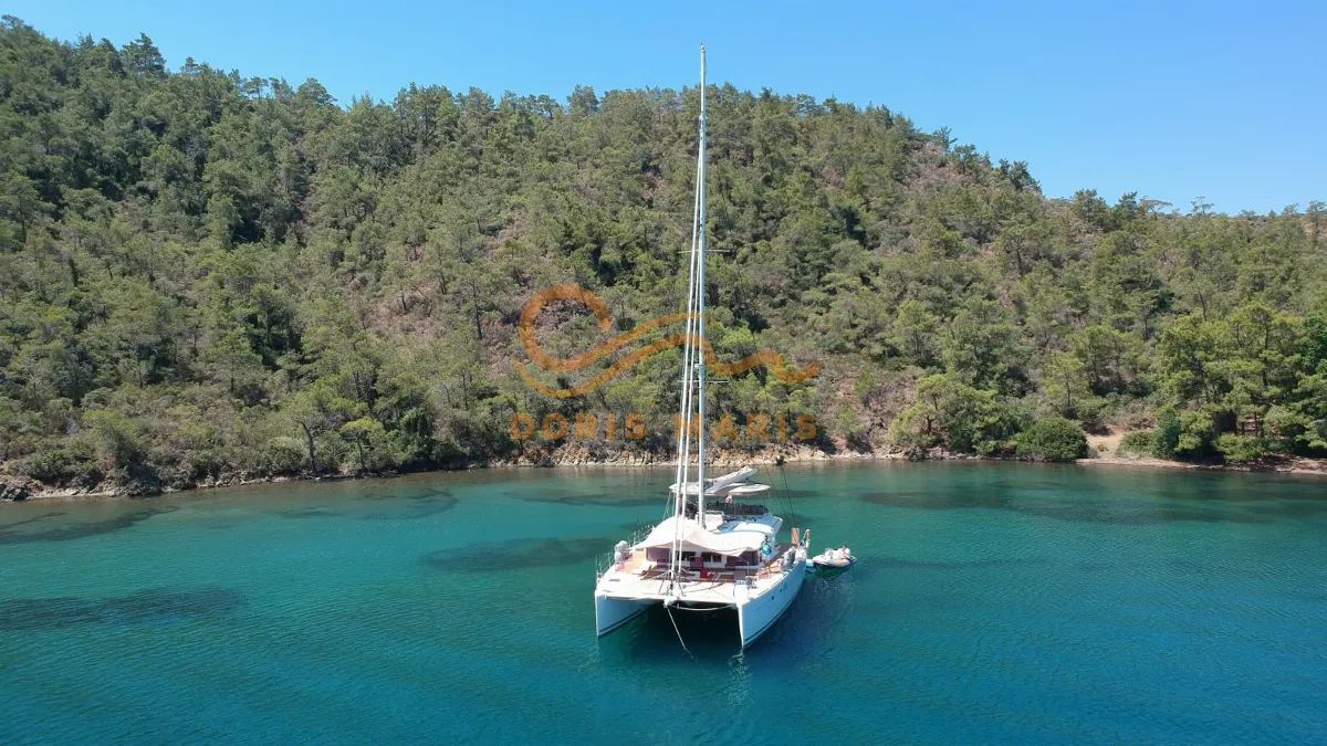 LAGOON 560-2011 Model