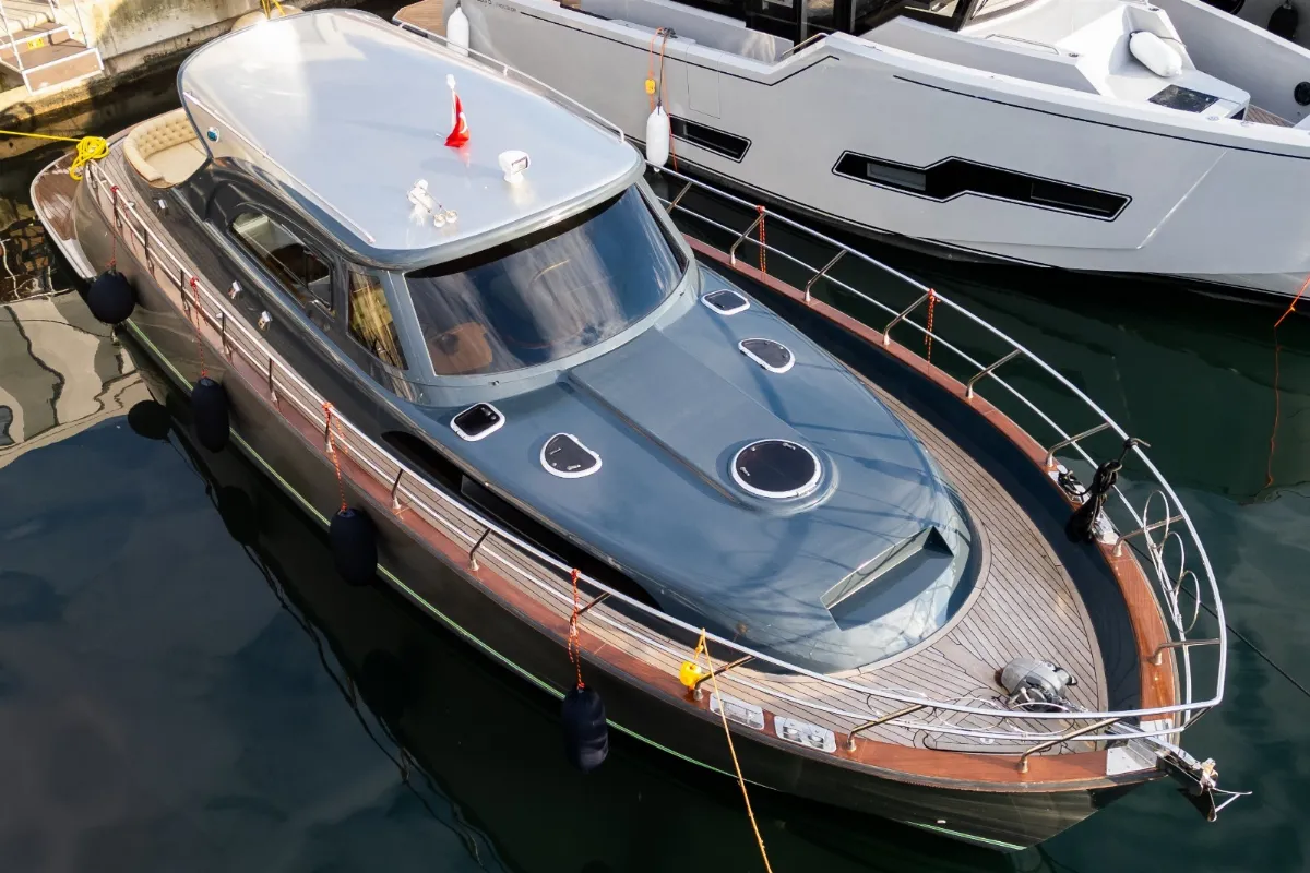 LOBSTER 14M 2013-Marine Group Yachting