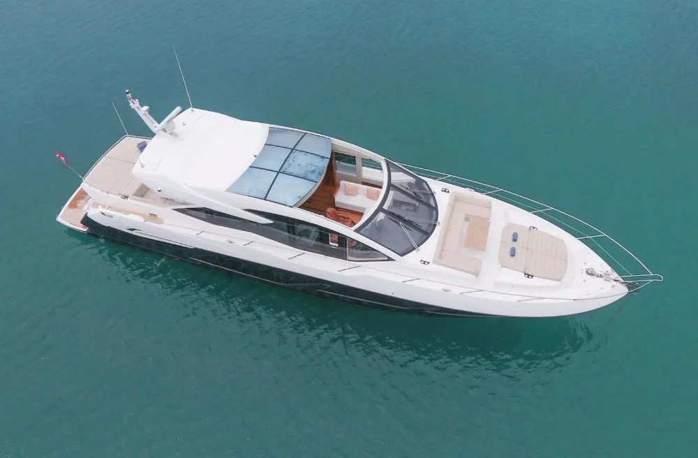 SUNSEEKER PREDATOR 74-2019 Marine Group Yachting International